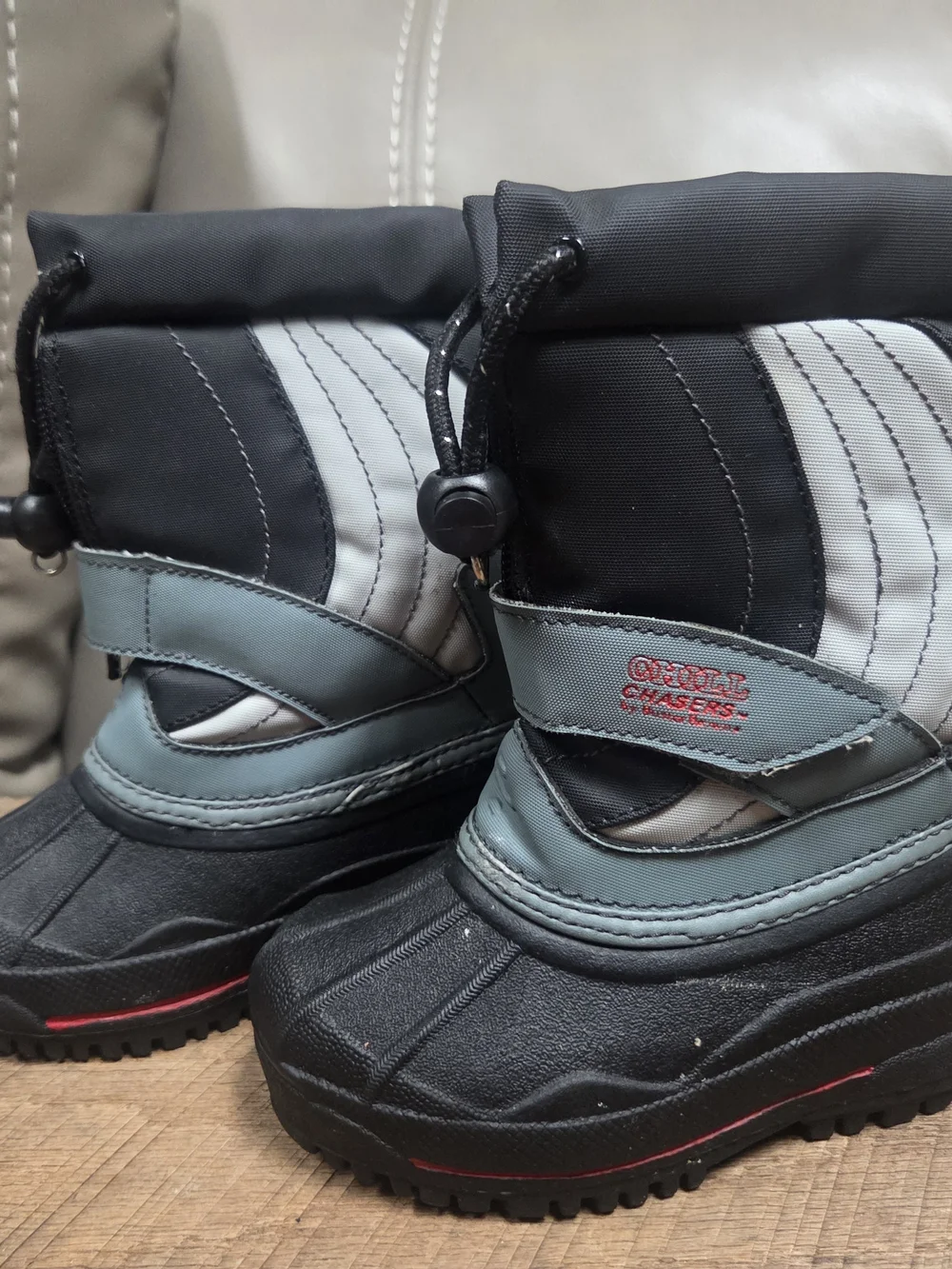 Buster Brown Unisex Kids Black & Gray Snow Boots Toddler Sz 6 ~ Bin R